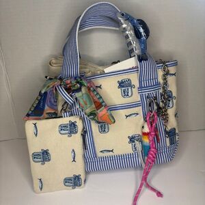 Madden Girl Sardine Bag Mini Tote With Accessories Crossbody NWT Bag Charm